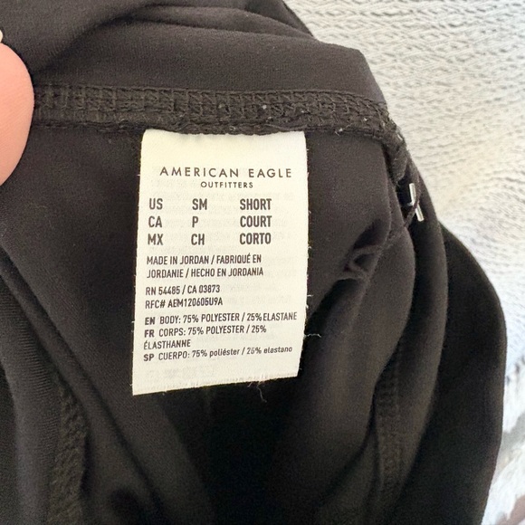 American Eagle The Everything Pocket Legging 7/8 Length size Small Short - Picture 5 of 5